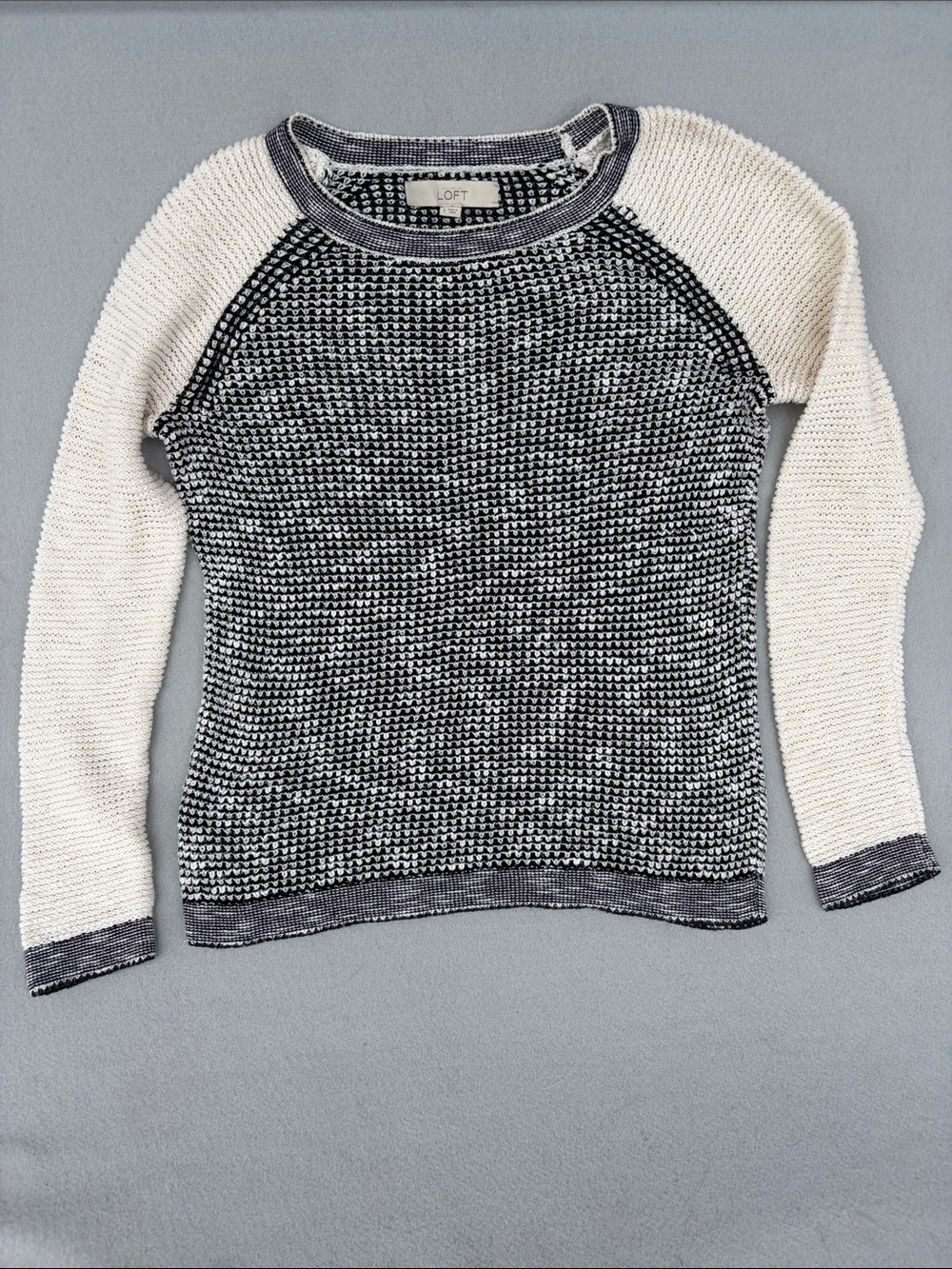 LOFT Black & Cream Raglan Knit Pullover